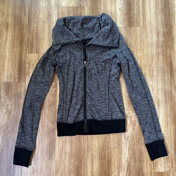 lululemon athletica Jackets & Blazers - Lululemon Be Present Coco Pique Black Jacket Full Zip Women's Size‎ 2